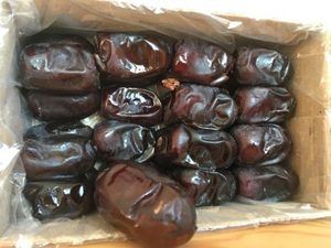 Chia Vanilla Pudding - Mazafati Dates
